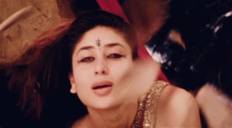 kareena kapoor sexxx|KAREENA KAPOOR Nude